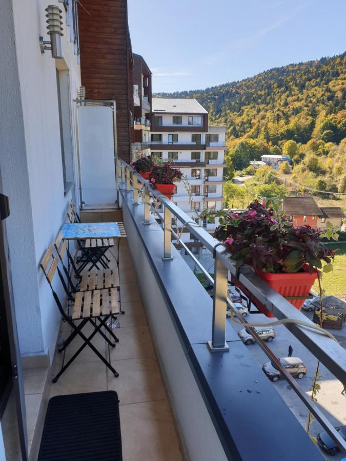 Sophie Apartament Appartamento Sinaia Esterno foto